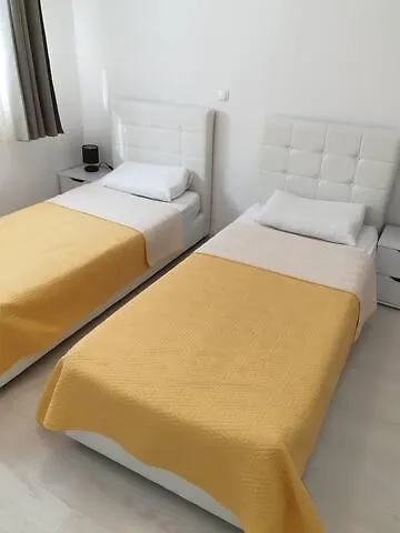 Naomi Apartments Split 0*,