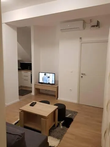Naomi Apartments Split